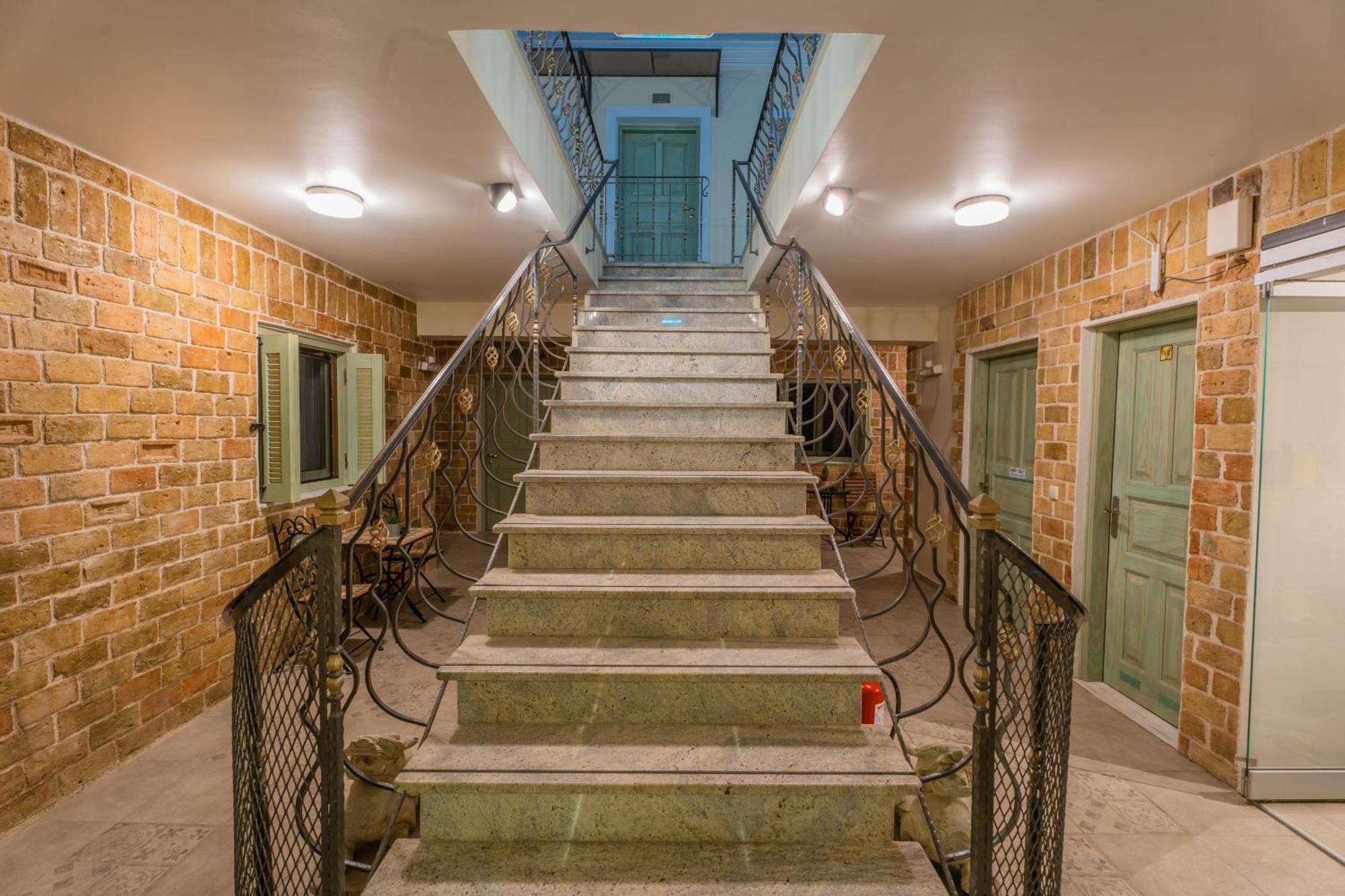 The Stone Manor , Noho Boutique Thissio Athén Kültér fotó